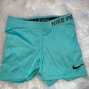 Volleyball shorts